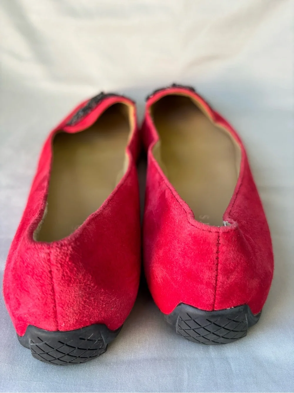 Talbots Bright Red Suede Pointed Loafers with Black Beaded Bow Size 10.5